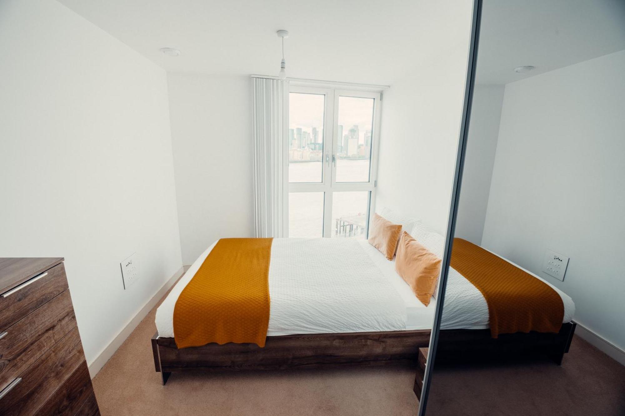 2 Bed Flat London Apartment Exterior photo